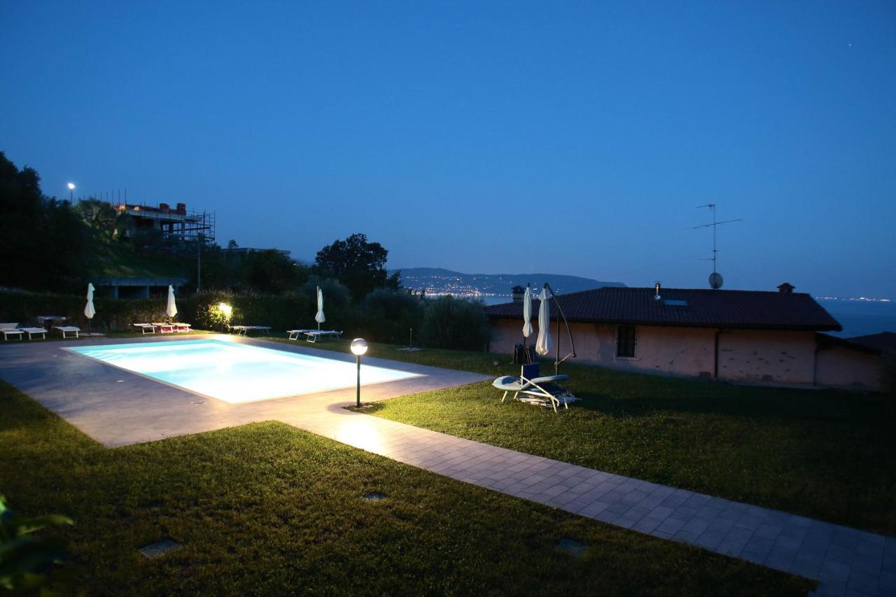 טוסקולנו מדרנו Panorama Lake View, Pool & Garden, 2 Bathrooms, Kingsize & Single-Beds, Fast Internet מראה חיצוני תמונה